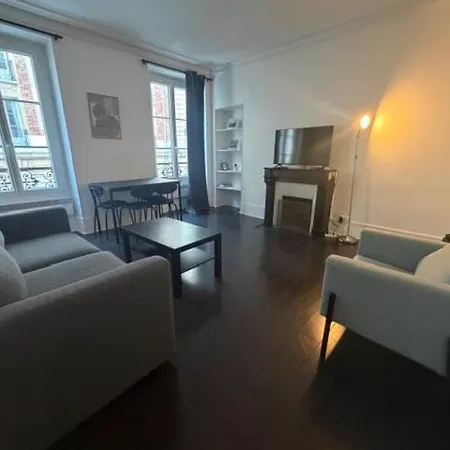 דירה Tour Eiffel 214 Rue De Grenelle *